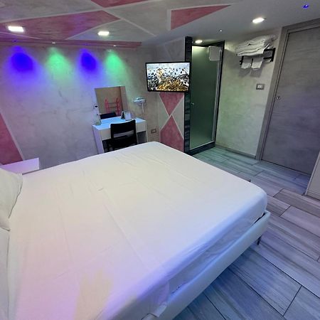 Clopat Vacanze2023 Otel Napoli Dış mekan fotoğraf