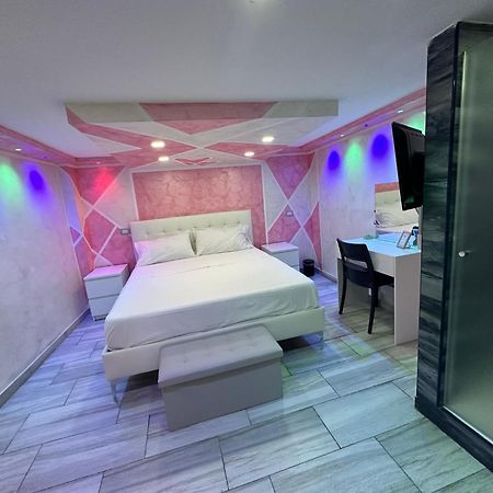 Clopat Vacanze2023 Otel Napoli Dış mekan fotoğraf