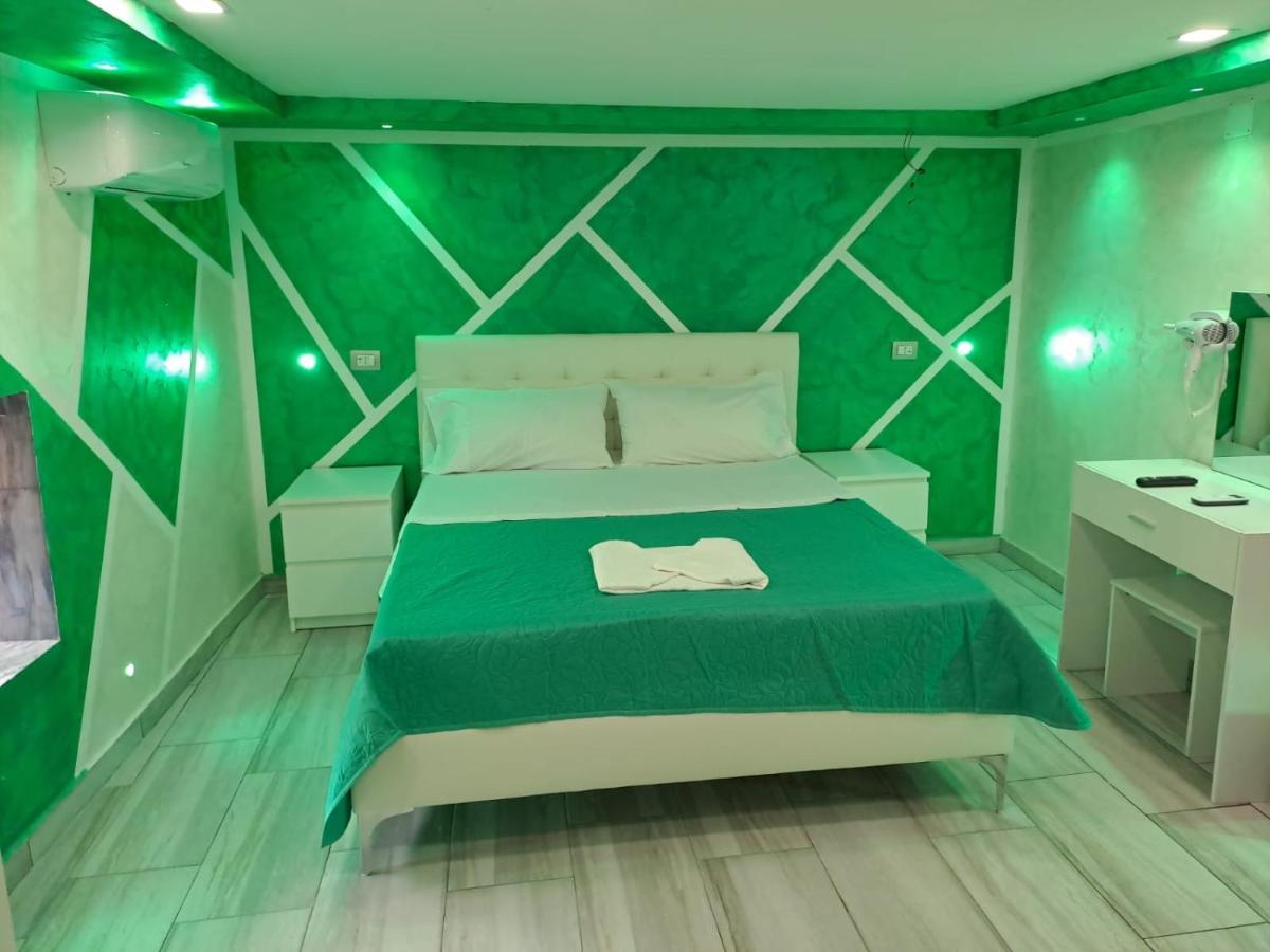 Clopat Vacanze2023 Otel Napoli Dış mekan fotoğraf