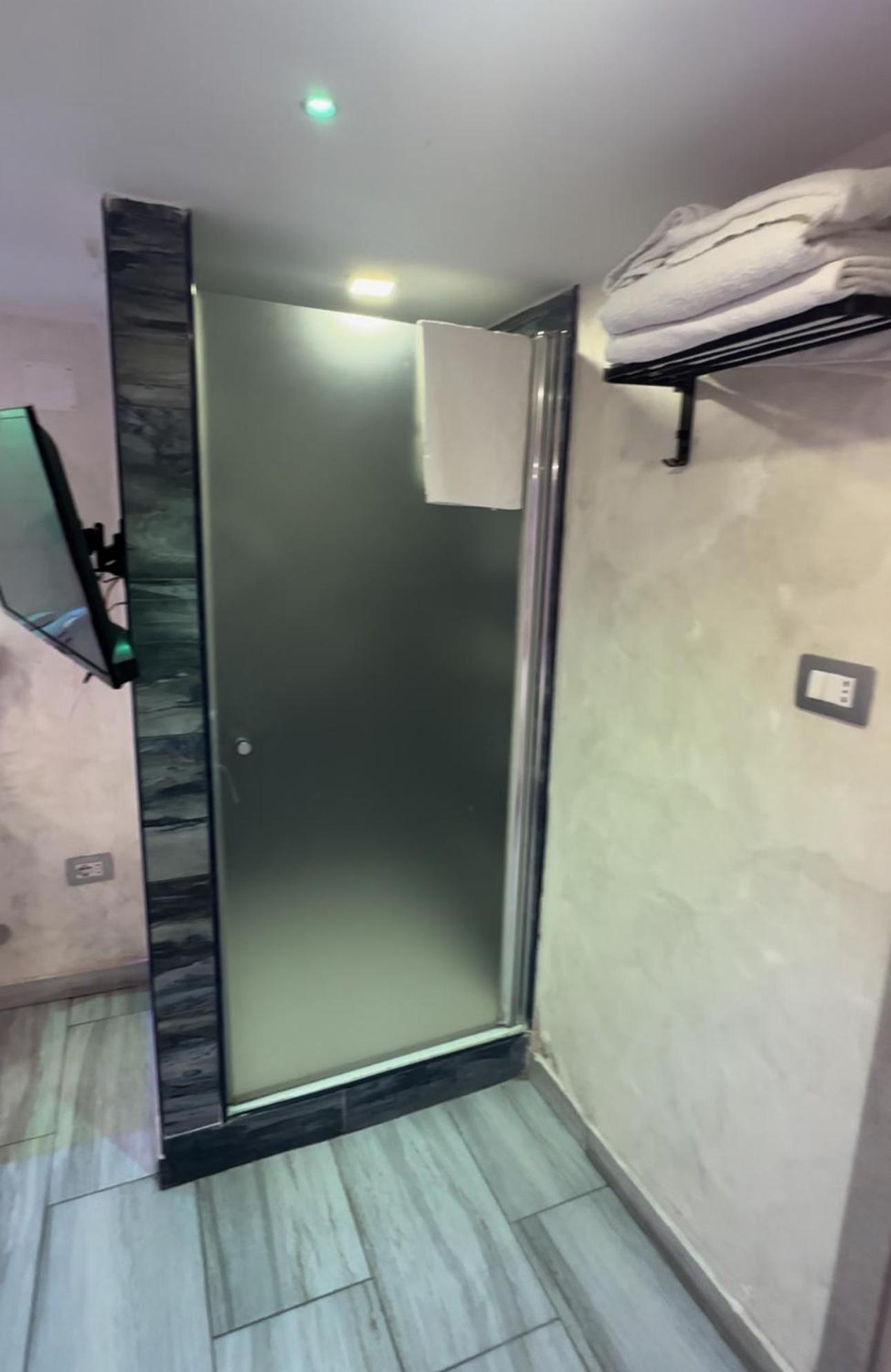 Clopat Vacanze2023 Otel Napoli Dış mekan fotoğraf